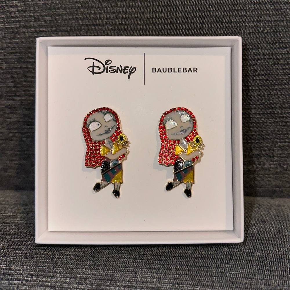 ✨🆕 NBC Sally Baublebar Earrings